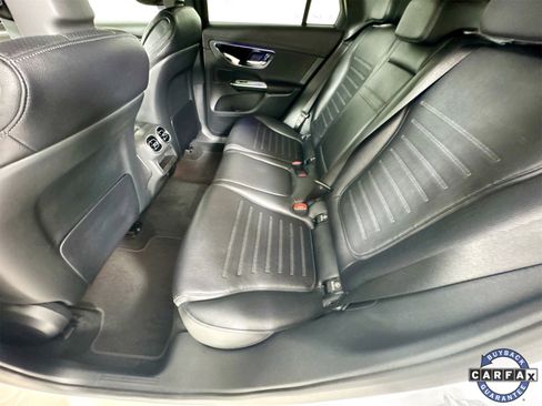 Used 2025 Mercedes-Benz GLC 350e GLC 350e image 25