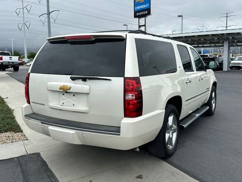 Used 2014 Chevrolet Suburban LTZ AWD/4WD image 24