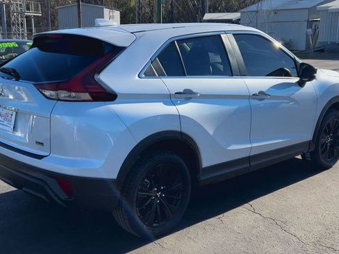 Used 2022 Mitsubishi Eclipse Cross LE image 8