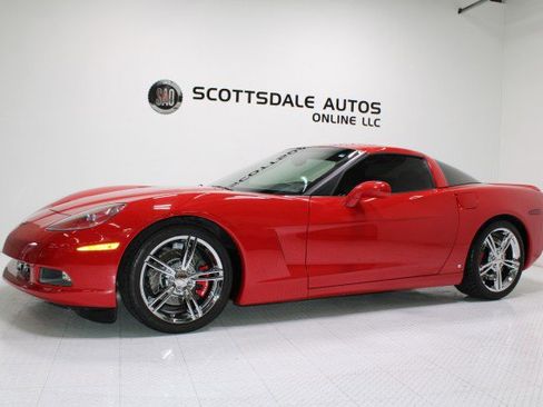Used 2006 Chevrolet Corvette image 2