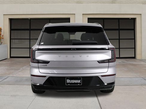 New 2026 Volvo EX90 Plus image 4