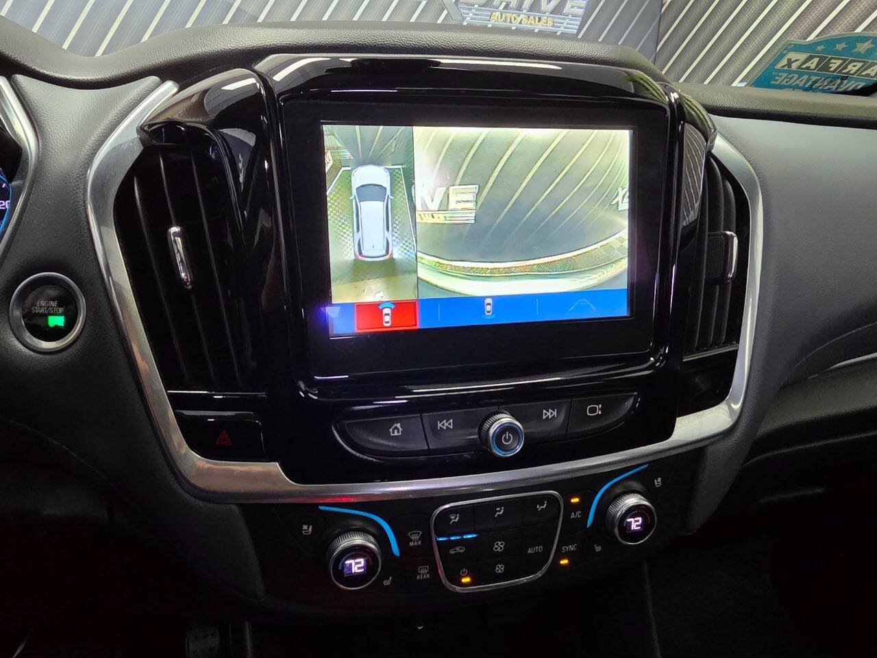 Used 2018 Chevrolet Traverse Premier w/ Driver Confidence II Package FWD image 24