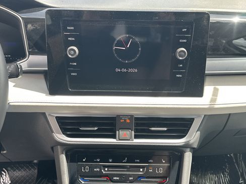 New 2026 Volkswagen Taos SE AWD/4WD image 16
