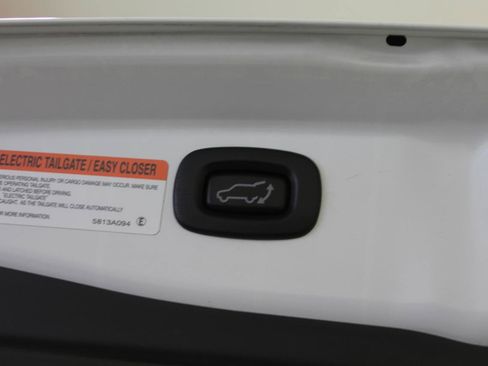 Used 2018 Mitsubishi Outlander GT AWD/4WD image 31