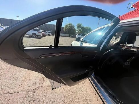 Used 2009 Mercedes-Benz S 550 image 10
