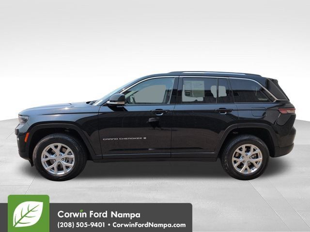 Used 2023 Jeep Grand Cherokee Limited AWD/4WD image 6
