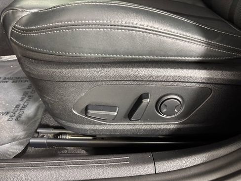 Used 2024 Kia K5 GT-Line w/ GT-Line Premium Package image 9