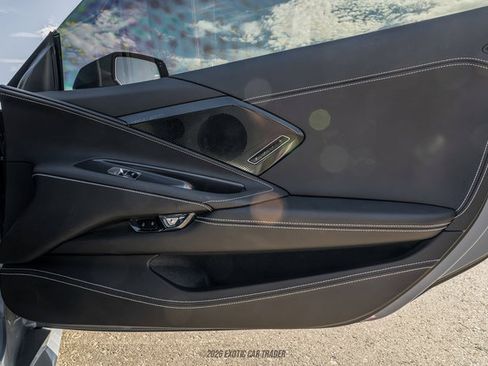 Used 2025 Chevrolet Corvette Stingray Premium Cpe w/ Z51 Performance Package RWD image 42