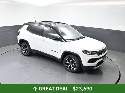 Used 2025 Jeep Compass Limited AWD/4WD image 44