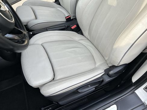 Used 2014 MINI Cooper 2-Door Hardtop w/ Premium Package image 8