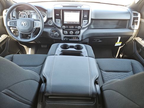 New 2026 RAM 1500 Express image 15