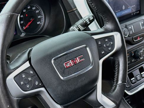 Used 2020 GMC Terrain SLT w/ Preferred Package AWD/4WD image 13