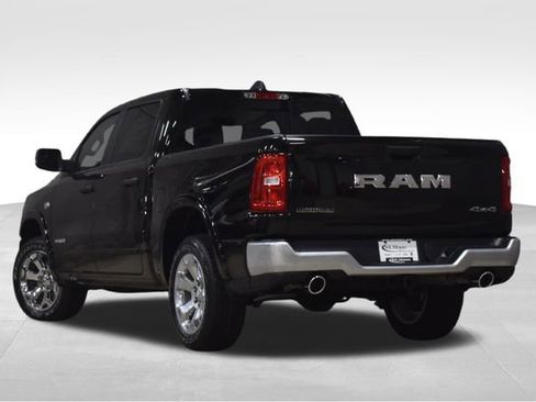 New 2026 RAM 1500 4x4 Crew Cab image 2