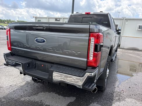 Used 2024 Ford F250 Lariat w/ Lariat Ultimate Package AWD/4WD image 6