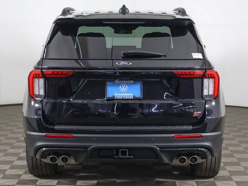 Used 2025 Ford Explorer ST AWD/4WD image 17