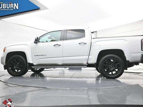 Used 2021 GMC Canyon Denali image 19