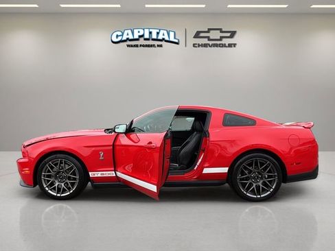 Used 2011 Ford Mustang Shelby GT500 w/ SVT Performance Pkg image 13