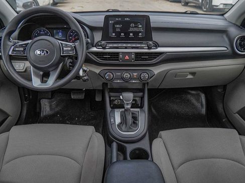 Certified 2020 Kia Forte LXS image 25