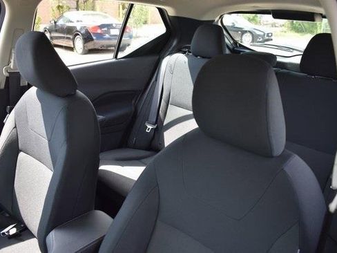 New 2025 Nissan Kicks Play S image 16