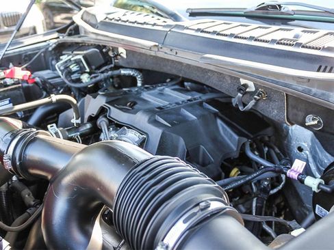 Used 2018 Ford F150 XLT w/ Equipment Group 302A Luxury image 32