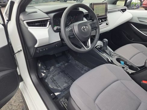 Used 2024 Toyota Corolla SE w/ SE Package AWD/4WD image 29