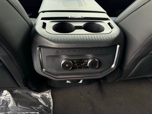 New 2025 Ford Expedition Platinum w/ Stealth Performance Package image 26