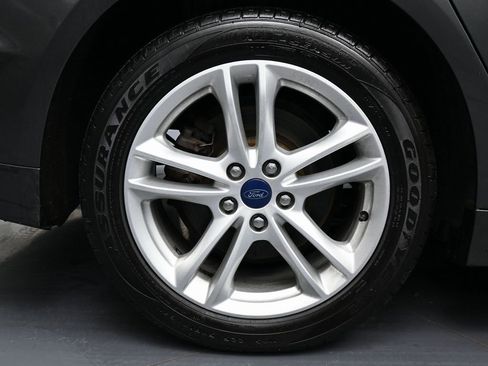 Used 2018 Ford Fusion S image 13