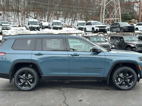 New 2026 Jeep Grand Cherokee L Limited image 4