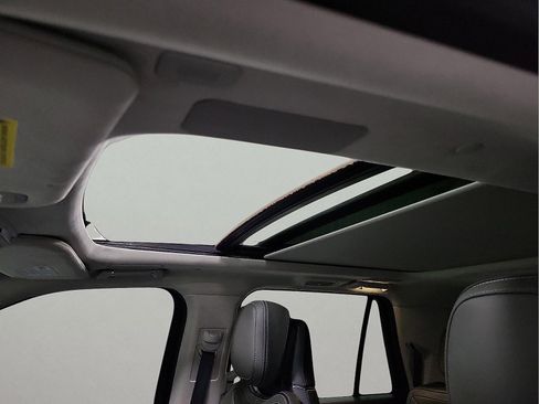 Used 2024 Lincoln Navigator L Black Label image 10