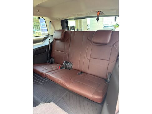 Used 2020 Chevrolet Tahoe Premier AWD/4WD image 13