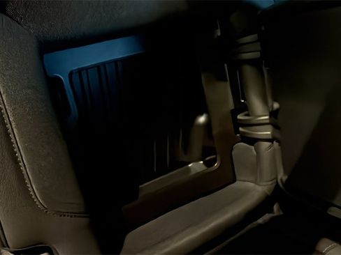 Used 2022 GMC Sierra 1500 Elevation image 15