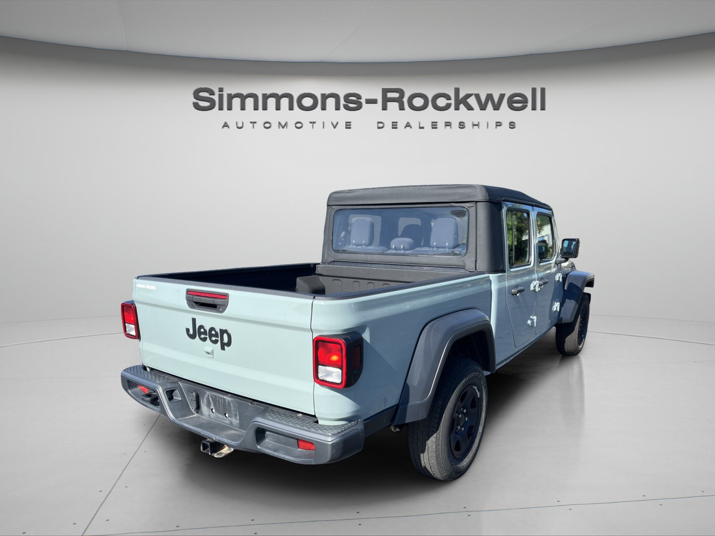 Used 2023 Jeep Gladiator Sport w/ Trailer Tow Package AWD/4WD image 5