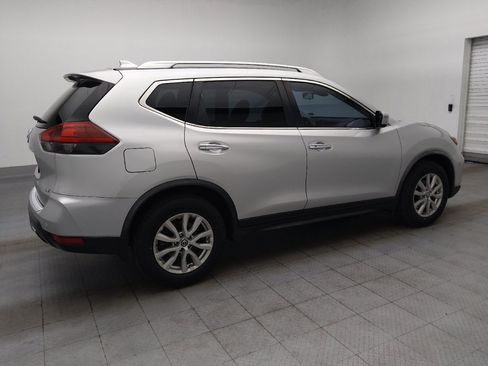 Used 2020 Nissan Rogue SV FWD image 10