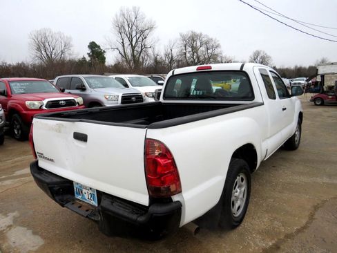 Used 2015 Toyota Tacoma 2WD Access Cab image 5