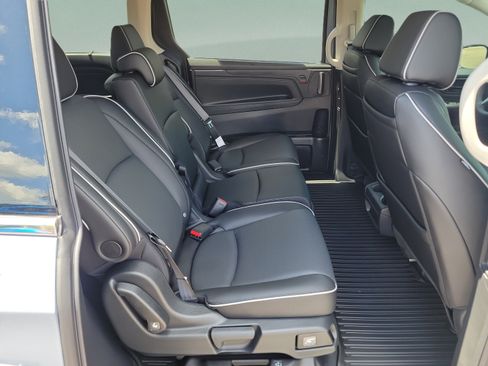 New 2026 Honda Odyssey Elite image 10