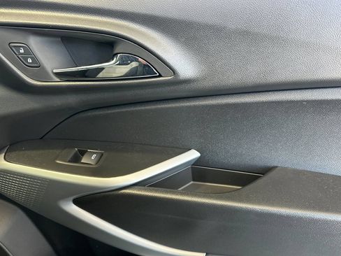 New 2026 Chevrolet Trax LS w/ LS Convenience Package FWD image 19