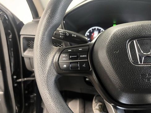 Used 2023 Honda CR-V LX image 25
