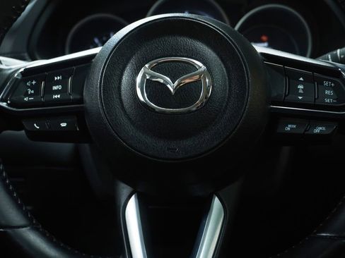 Used 2019 MAZDA CX-5 Touring image 17
