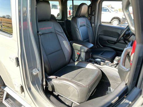 Used 2021 Jeep Wrangler Unlimited Rubicon w/ LED Lighting Group image 23