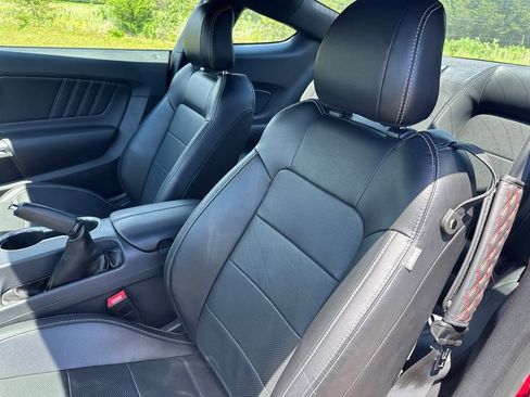 Used 2021 Ford Mustang GT Premium RWD image 23