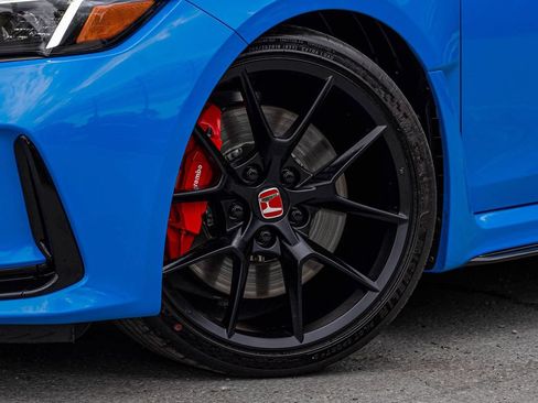 Used 2025 Honda Civic Type R image 10