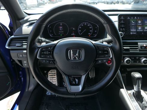 Used 2022 Honda Accord Sport image 17