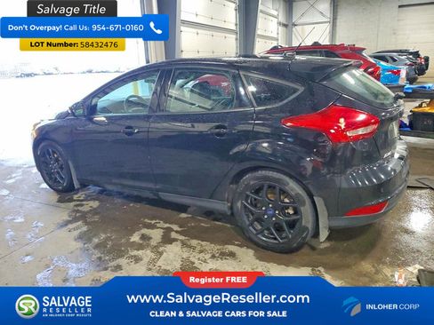 Used 2016 Ford Focus SE w/ Equipment Group 201A FWD image 3