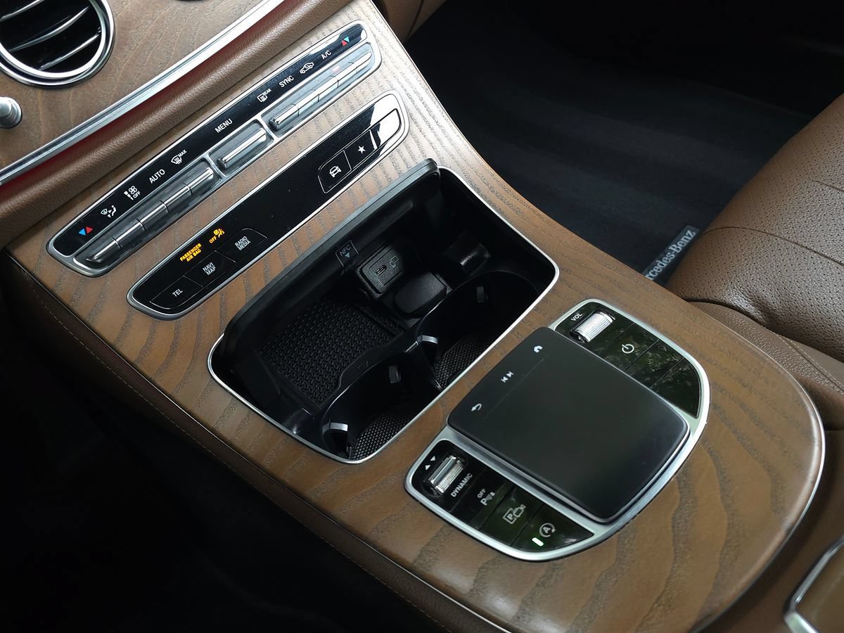 Used 2023 Mercedes-Benz E 350 4MATIC Sedan image 52