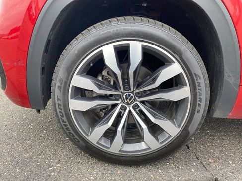 Used 2022 Volkswagen Atlas Cross Sport SEL Premium R-Line AWD/4WD image 22