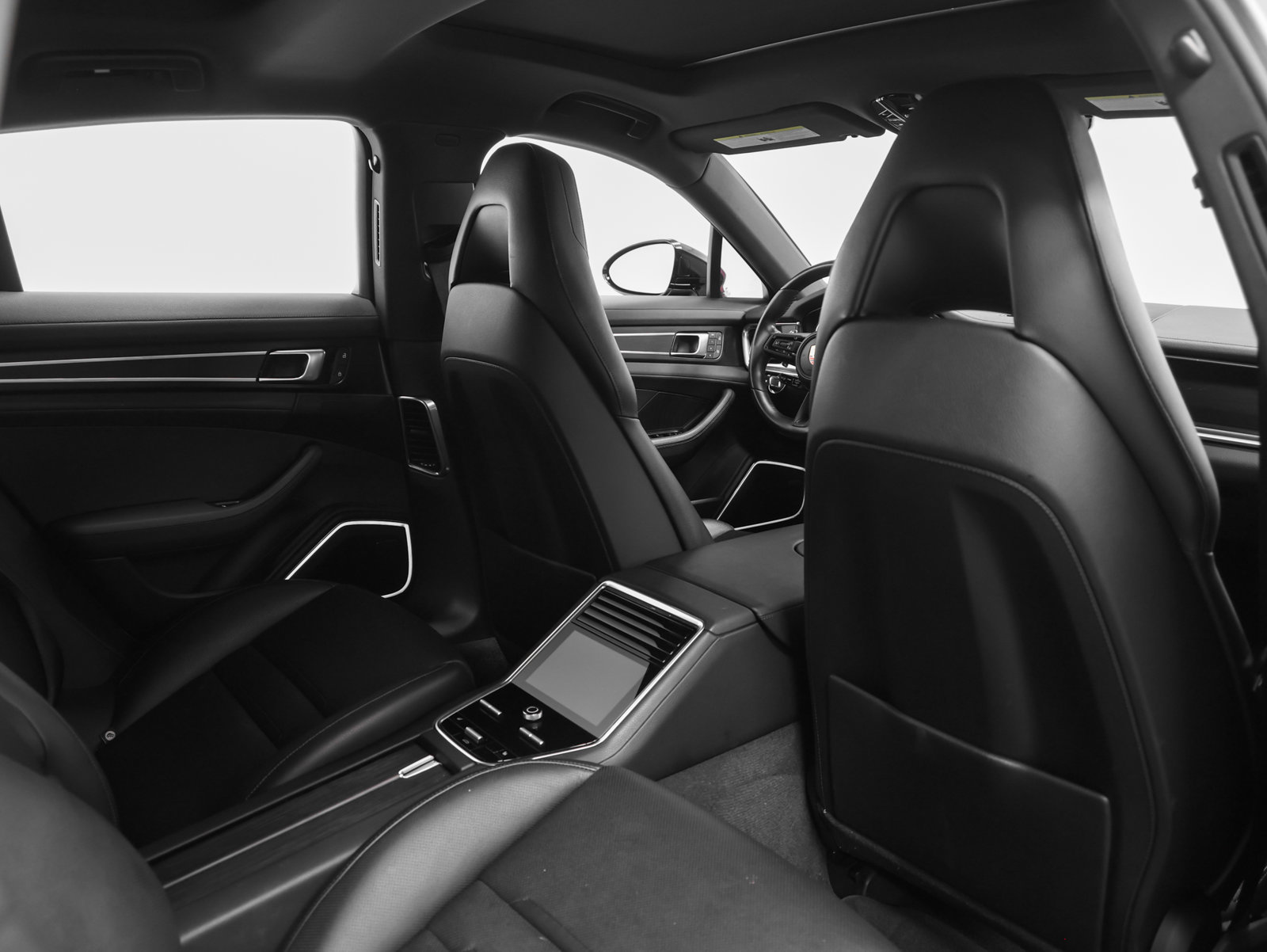 Certified 2023 Porsche Panamera 4 Platinum Edition AWD/4WD image 25