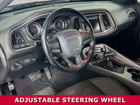 Used 2020 Dodge Challenger R/T image 7