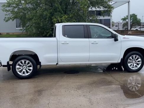 Used 2023 Chevrolet Silverado 1500 RST w/ Z71 Off-Road Package AWD/4WD image 9