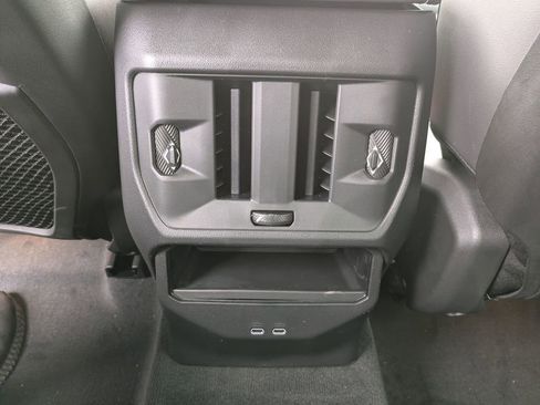 New 2026 BMW X3 xDrive30 w/ Convenience Package image 30