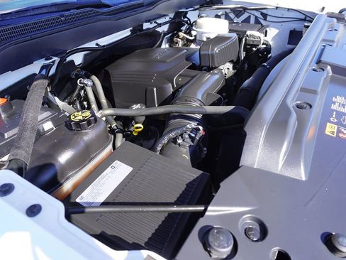 Used 2019 Chevrolet Silverado 2500 W/T w/ WT Convenience Package RWD image 4